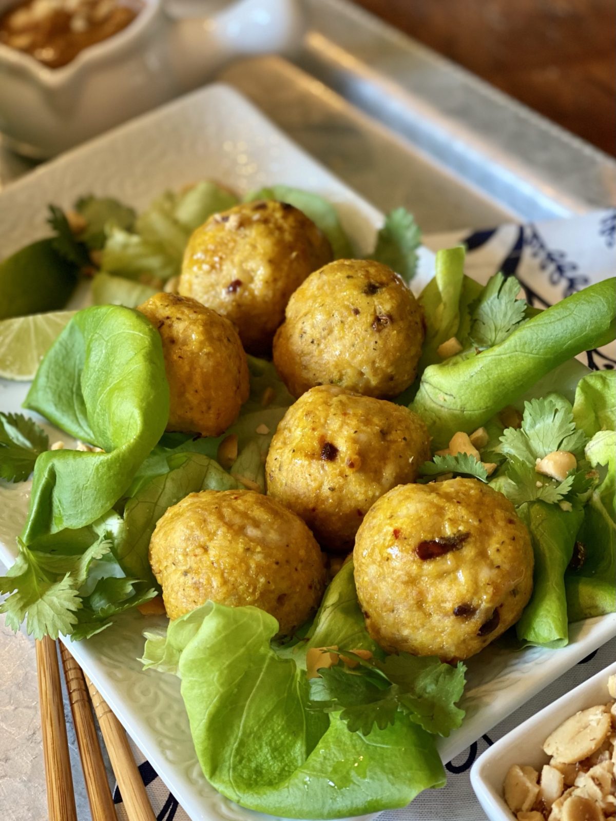» Chicken Satay Meatballs with Peanut Sauce4 Lemony Thyme